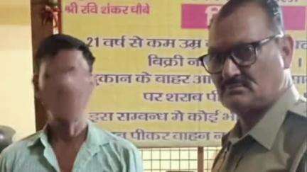 चंदौली: जनपद के विभिन्न थाना क्षेत्रों में चेकिंग अभियान के दौरान 11 शराबियों के खिलाफ की गई कार्रवाई