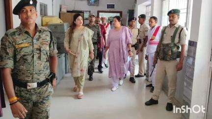 जमुई: DM अभिलाषा शर्मा ने समाहरणालय के विभिन्न विभागों का किया औचक निरीक्षण, दिए आवश्यक दिशा-निर्देश