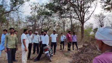 रहली: वार्ड 14 में निर्माण कार्य का निरीक्षण करने पहुंचे नगर पालिका अध्यक्ष देवराज सोनी, दिए आवश्यक दिशा-निर्देश