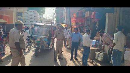 भदोही: सुरियावां में अतिक्रमण हटाओ अभियान के तहत 56 लोगों का चालान किया गया