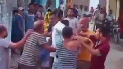 सिकंदरा: कसोलर गांव में दो पक्षों के बीच जमकर हुई मारपीट, वीडियो सोशल मीडिया पर वायरल, पीड़ित ने पुलिस को दी तहरीर, जांच शुरू