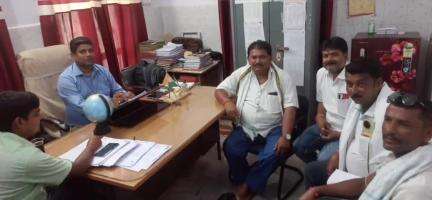 खजौली: खजौली सीएचसी प्रभारी ने आशा चयन को लेकर मुखिया के साथ की बैठक