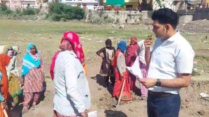 लवाण: लवाण उपखंड मुख्यालय पर चल रहे शहरी मनरेगा कार्यों का ईओ ने किया निरीक्षण, दिए आवश्यक दिशा-निर्देश