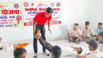 मानपुर: मानपुर के जगजीवन महाविद्यालय में राष्ट्रीय सेवा योजना इकाई ने एक दिवसीय स्वयंसेवक प्रशिक्षण कार्यक्रम आयोजित किया