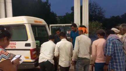 तिर्वा: रजईमऊ राजा गांव में दुकान पर टिनशेड में बिजली करंट लगने से महिला की हुई मौत