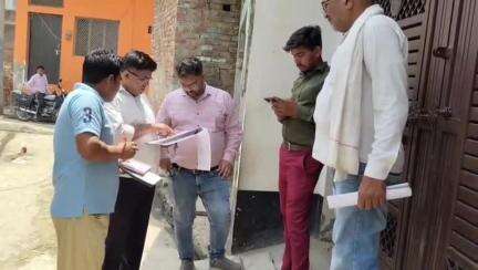 चंदौसी: गुमथल गांव में विद्युत विभाग ने 20,000 से ज्यादा बकाया बिल होने पर उपभोक्ताओं के केविल काटे