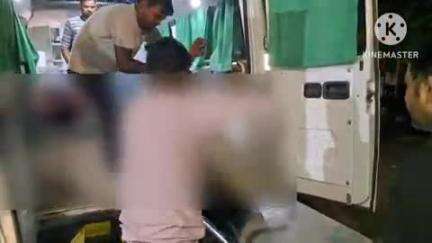 फिरोज़ाबाद: गांव कनवारा के समीप दो बाइकों के बीच हुई भीषण टक्कर, दो लोग गंभीर रूप से घायल