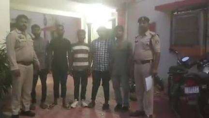 अभनपुर: अभनपुर थाना क्षेत्र में शांति भंग करने वाले 5 लोगों को पुलिस ने पकड़ा, की गई प्रतिबंधात्मक कार्रवाई