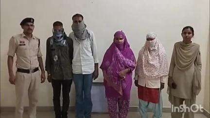 दुर्ग: ग्राम अहेरी में चल रहा था देह व्यापार, पुलिस ने मारी रेड, 4 लोगों को किया गिरफ्तार