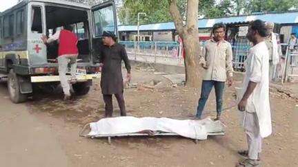 बीना: पुराने बस स्टैंड के पास रेलवे ट्रैक पर ट्रेन की चपेट में आने से अज्ञात व्यक्ति की हुई मौत, पुलिस ने किया मर्ग कायम
