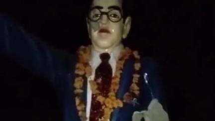 दतिया: ग्राम इकारा में बाबा साहब डॉ. भीमराव अंबेडकर की प्रतिमा तोड़ी गई, उनाव पुलिस ने मामला दर्ज किया