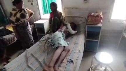 डिंडौरी: गाड़ासरई डिपो के पास मोटरसाइकिल अनियंत्रित होकर हुई दुर्घटना, चालक युवक घायल, जिला अस्पताल में उपचार जारी