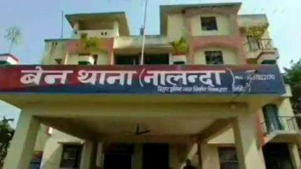 बेन: माडी गांव में पक्की सड़क से शराब के नशे में धुत एक व्यक्ति गिरफ्तार