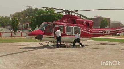 उन्नाव: उन्नाव के पुलिस लाइन पहुंची यूपी की राज्यपाल आनंदीबेन पटेल, कमिश्नर, डीएम और एसपी ने किया स्वागत