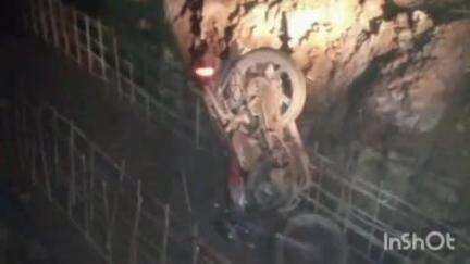होडल: होडल में खुली नाली में गिरा बाइक सवार, लोहे की सरियों में फंसने से लगी चोटें, नगर परिषद पर लापरवाही का आरोप