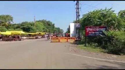 रायपुर: कस्बे के बालाजी मंदिर के पास ट्रैक्टर ने बाइक को मारी टक्कर, पिता और पुत्र हुए घायल