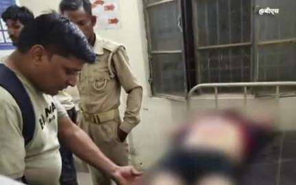 किरावली: अछनेरा कस्बे के मुख्य बाजार में घर के बाहर बैठे युवक पर हुआ हमला