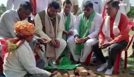 खेरागढ़: गांव नदीम और चीत में अंत्येष्टि स्थल और बारात घर का भूमि पूजन विधायक ने किया