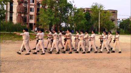 जहानाबाद: पुलिस केंद्र जहानाबाद में पुलिस कर्मियों और पदाधिकारियों की परेड का आयोजन किया गया, जानकारी दी गई