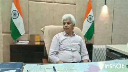 जबलपुर: जिला कलेक्टर दीपक सक्सेना की अनूठी पहल, अलर्ट सूचनाओं के लिए बनाया व्हाट्सएप चैनल