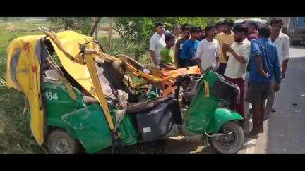 संडीला: हरदलमऊ गांव के पास ट्रक और ऑटो रिक्शा की भिड़ंत में 6 लोगों की मौत, 3 गंभीर रूप से घायल