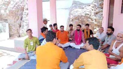 बोध गया: बोधगया के डूंगेश्वरी मंदिर में छेड़छाड़ के विरोध में हिन्दू जागरण मंच ने की बैठक