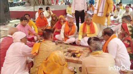 बलिया: चितबड़ागांव में वैदिक मंत्रों के साथ संघ शिक्षा वर्ग का भूमि पूजन हुआ