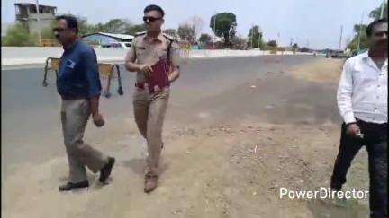 सिवनी: मुख्यमंत्री के आदेश पर यातायात पुलिस और परिवहन विभाग ने जिला मुख्यालय में यात्री बसों की जाँच की