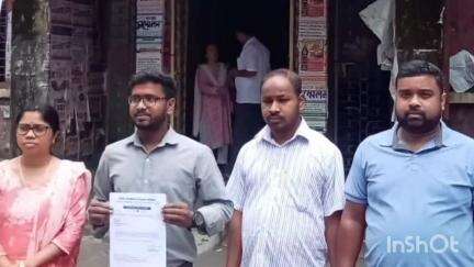 কোচবিহার ১: DI অফিসে চার দফা দাবিতে স্মারকলিপি প্রদান করল বঙ্গীয় প্রাথমিক শিক্ষক সমিতির সদস্যরা