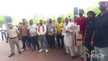 सोनीपत: सोनीपत में प्रशासनिक कब्जे के विरोध में ग्रामीणों ने किया प्रदर्शन