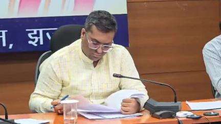 झज्जर: बेटियों की शिक्षा से दो परिवारों का होता है भला, लिंगानुपात सुधार के लिए जागरूकता अभियान ज़रूरी : डीसी