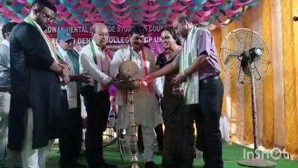 বর্ধমান ১: শহর বর্ধমানের পাওয়ার হাউস পাড়া বর্ধমান ডেন্টাল কলেজে নবীনবরণ অনুষ্ঠানে উপস্থিত হলেন বর্ধমান দক্ষিণের বিধায়ক খোকন দাস