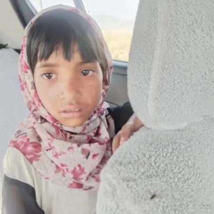 बेहट: खारा रोड पर ग्रामीणों को एक बच्ची लावारिश अवस्था में मिली