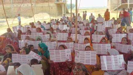 मोतिहारी: जिले के 27 प्रखंडों में विभिन्न ग्राम संगठनों में महिला संवाद कार्यक्रम का हुआ आयोजन