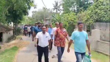 তমলুক: একশ শতাংশ জয়ের লক্ষ্য নিয়ে আজ শ্রীপুর সমবায়ে মনোনয়নপত্র দাখিল করলো BJP,উপস্থিত মন্ডল সভাপতি ধনঞ্জয় ঘড়া