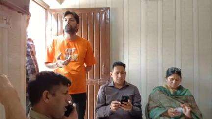 डबवाली: डबवाली में अवैध नशा मुक्ति केंद्र पर सीएम फ्लाइंग टीम का छापा, एक्सपायरी दवाइयां जब्त