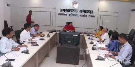 सोहागपुर: कुपोषण मुक्त संभाग बनाने के लिए अमरकंटक में कमिश्नर कार्यालय की बैठक संपन्न हुई
