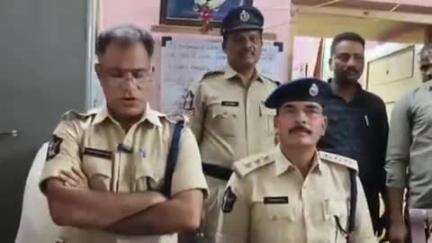 రేణిగుంటలో గంజాయిపై ఉక్కుపాదం,24.5 కేజీల గంజాయి స్వాధీనం: అడిషనల్ ఎస్పీ రవి మనోహరాచారి