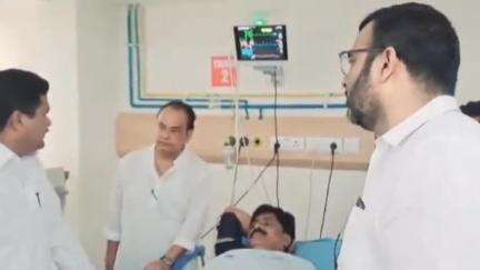 कांके: धुर्वा के पारस अस्पताल में सीने में दर्द की शिकायत के बाद उत्पाद मंत्री योगेंद्र प्रसाद महतो को कराया गया भर्ती