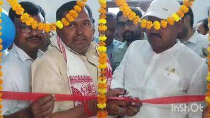 करपी: जदयू जिलाध्यक्ष ने प्रखंड कार्यालय परिसर करपी में 20 सूत्री कार्यालय का उद्घाटन किया