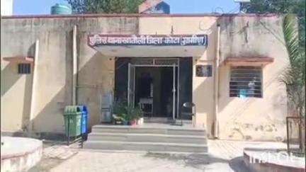 पीपलदा: खातोली कस्बे के मधुमक्खी पालन केंद्र के पास गश्त के दौरान एक शख्स के पास से 55 देशी शराब के पव्वे बरामद कर किया गिरफ्तार