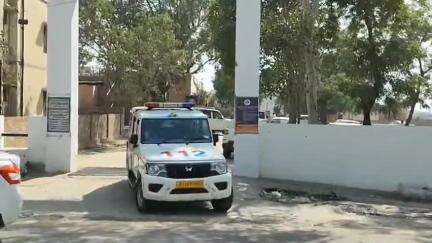 रावतसर: रावतसर में एक व्यक्ति से मारपीट के आरोप में तीन जनों पर रावतसर पुलिस थाने में मामला दर्ज