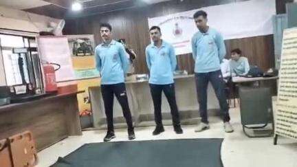 लांजी: आपातकालीन स्थिति से निपटने के लिए लांजी में सिविल डिफेंस वालेंटियर प्रशिक्षण आयोजित
