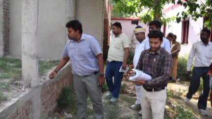 नौगढ़: जिलाधिकारी ने पीएमश्री उच्च प्राथमिक विद्यालय टडिया बाजार में निर्माण कार्यों का निरीक्षण कर दिए आवश्यक निर्देश