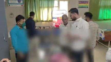 फर्रुखाबाद: ग्राम तालपाल नगला में संदिग्ध परिस्थितियों में महिला ने खाया जहरीला पदार्थ, डॉक्टर ने किया मृत घोषित