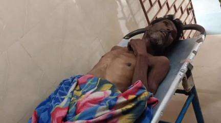 বহরমপুর: ভাকুড়ি চত্বরে অজ্ঞাত পরিচয় এক ব্যক্তির মৃতদেহ উদ্ধার করলো বহরমপুর থানার পুলিশ
