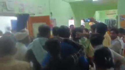 डुमरा: सीतामढ़ी सदर अस्पताल के ICU इंचार्ज आशीष शर्मा ने की आत्महत्या
