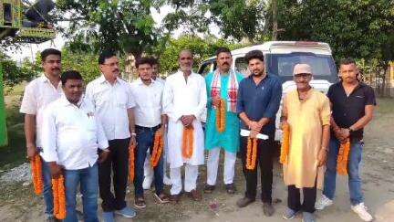 रुन्नी सैदपुर: रुन्नीसैदपुर टोल प्लाजा पर कांग्रेस नेता जिग्नेश मेवानी का कार्यकर्ताओं ने किया भव्य स्वागत