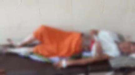 इकौना: सुरजापुर में खाना बनाते समय गैस सिलेंडर के पाइप में लीकेज से लगी आग, बहू व ससुर झुलसे, महिला रेफर