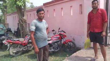 सीतापुर: नानकारी के पास तेज रफ्तार कंटेनर ने बाइक सवारों को कुचला, एक की मौत और दो घायल, पुलिस ने कराया पोस्टमार्टम